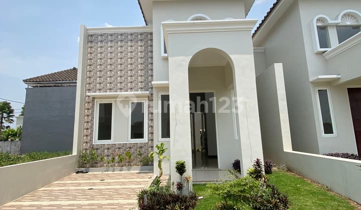 Rumah 600 Jt An Di Kota Malang Desain Timur Tengah