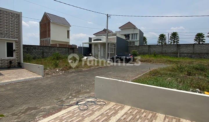BELI RUMAH LOKASI DEKAT KAMPUS UNIKAMA LOKASI DI KOTA MALANG