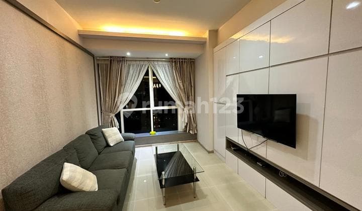 Dijual Apartemen Casa Garnde 3 Kamar Tidur Furnished Bagus