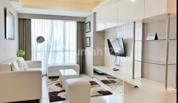Apartemen 3 Kamar Tidur Furnished Bagus