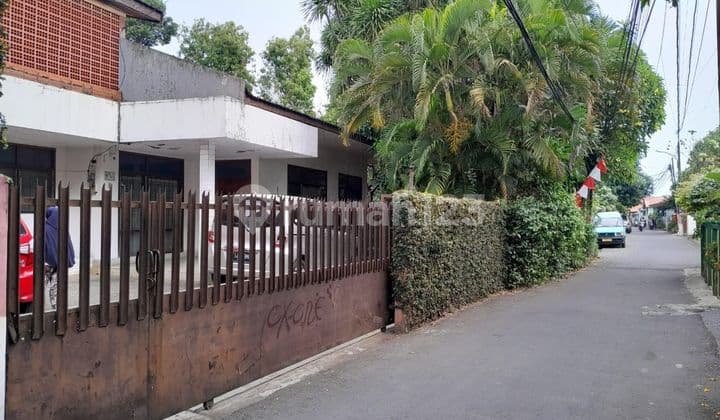 Rumah Tua Hitung Tanah Di Kebon Jeruk