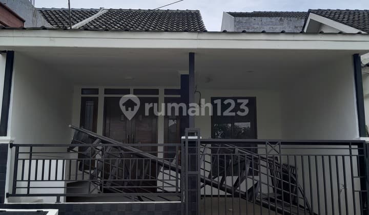 Rumah Siap Huni di Jombang Ciputat