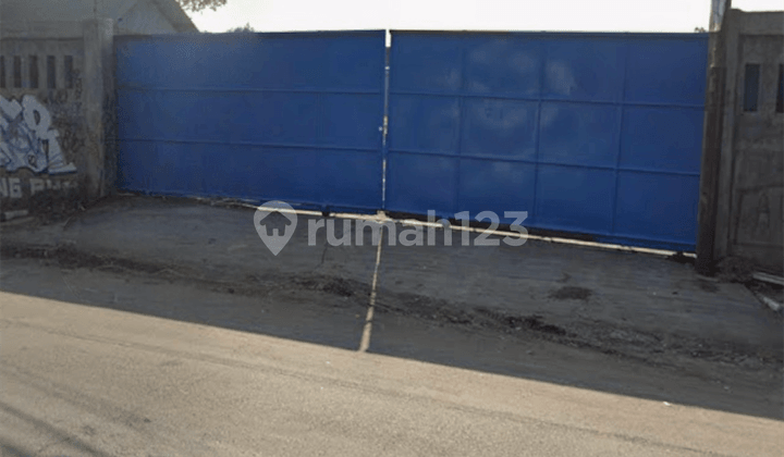 Di Sewakan Lokasi Pinggir Jalan Prime Location . Cocok Untuk Pool Mobil Berat / Cargo Terminal .. Akses Dekat Bandara@jurumudi Tangerang