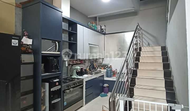 Cepat Ruko Latumenten Raya Hook Lokasi Strategis Furnish