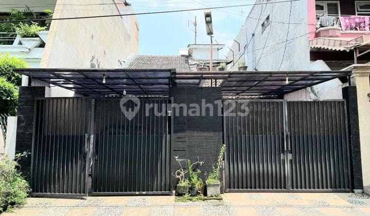 Dijual Rumah Bagus @ Barata Jaya, Ngagel