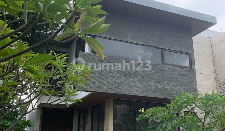 Rumah Town House Mewah Kemang Jakarta Selatan Harga Miring