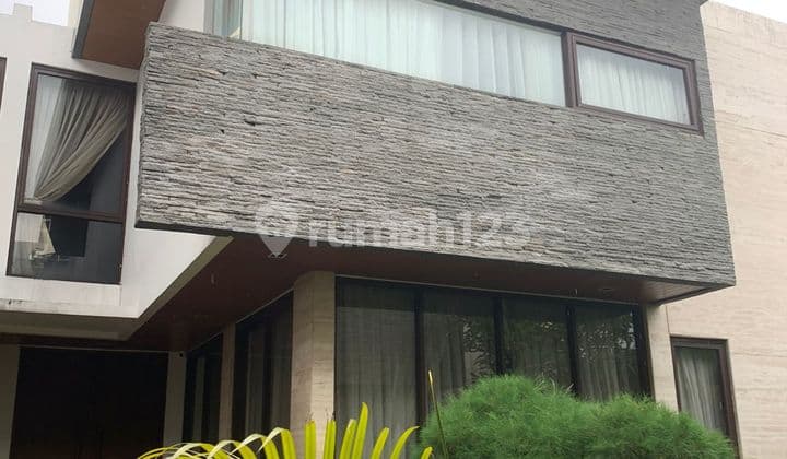 Rumah Town House Memamg Kemang Jakarta Selatan Jual Cepat Harga Spesial