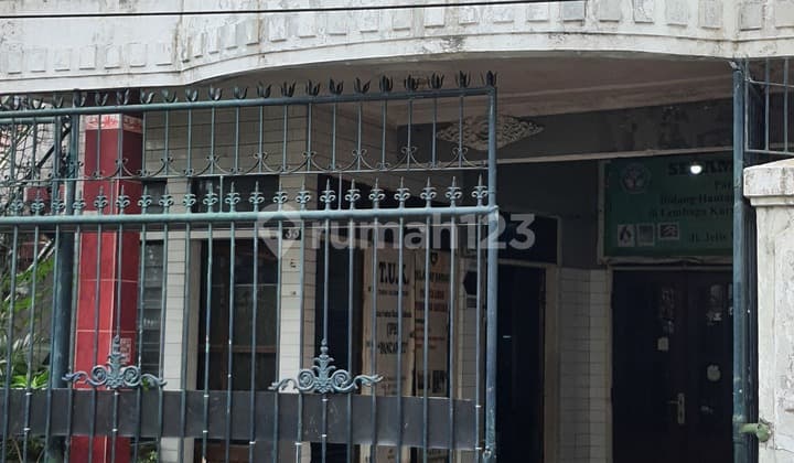 Rumah Usaha 17 kamar 2 Lantai dekat Maspion Square