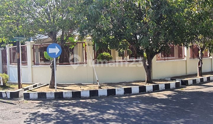 Rumah Pojok, Murah, Siap Huni, Bebas Banjir Dekat Ubaya Ngagel