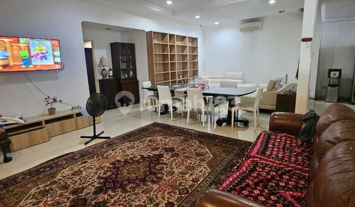 Dijual Rumah Asri 1Lantai Daerah Veteran- Jakarta Selatan 10 Menit ke Pd Indah Mall