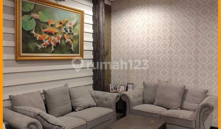 Citraland Crystal Golf Rumah Cantik Terawat Harga Murah