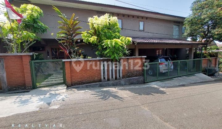 Dijual Rumah Cigadung Cibeunying Dago Bandung Hunian Nyaman dan Asri
