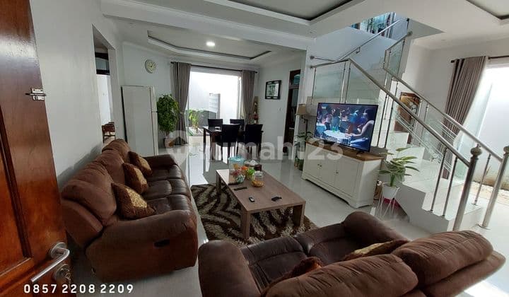 RUMAH BAGUS MODERN FULL FURNISH DI ARCAMANIK Bandung Lokasi Strategis