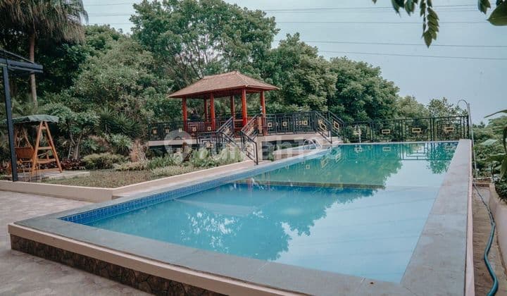 DIJUAL RUMAH VILLA DAGO RESORT Mekarsaluyu Dago Kota Bandung