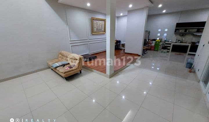 DIJUAL RUMAH BAGUS DI KOMPLEK PELANGI ANTAPANI Strategis Di Kota Bandung