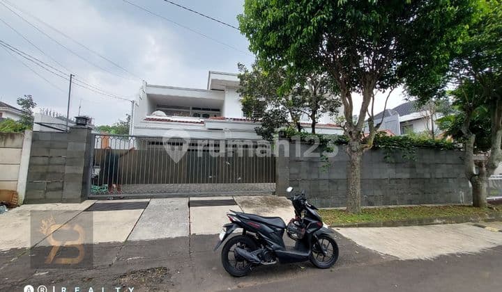 Unit Langka Dijual Rumah Mewah Sayap Sutami Lingkungan Aman Nyaman, Asri & Akses Mudah