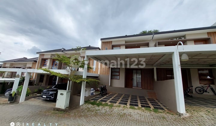 RUMAH BAGUS SAYAP DAGO Pemandangan Kota yang Menakjubkan Di Kota Bandung