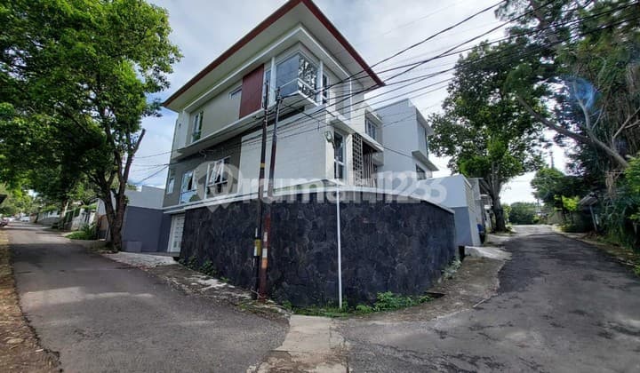 OPEN HOUSE RUMAH BARU SAYAP DAGO BANDUNG Lokasi Strategis dan Design Modern