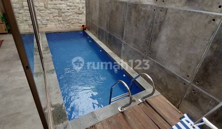 Modern New House With Private Swimming Pool in Cigadung Dago Bandung Strategic Location Easy Access