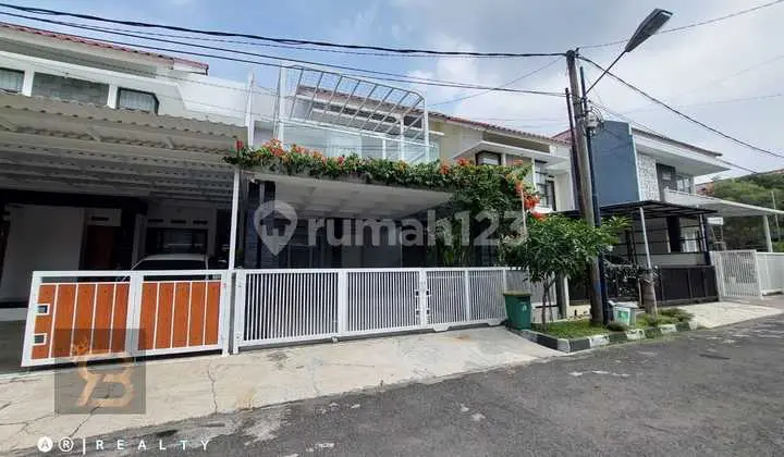Rumah Bagus Modern di Tanjung Sari Asri Residence Antapani Bandung