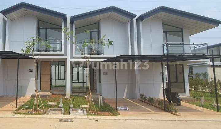 Rumah Cluster Uptown Type 2 Lippo Cikarang,dkt Tol Gate,bisa Kpr