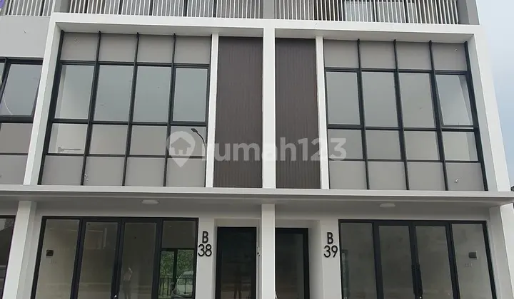 Ruko 3 Lantai Hive Mataram di Pusat Bisnis Lippo Cikarang - Investasi Tepat