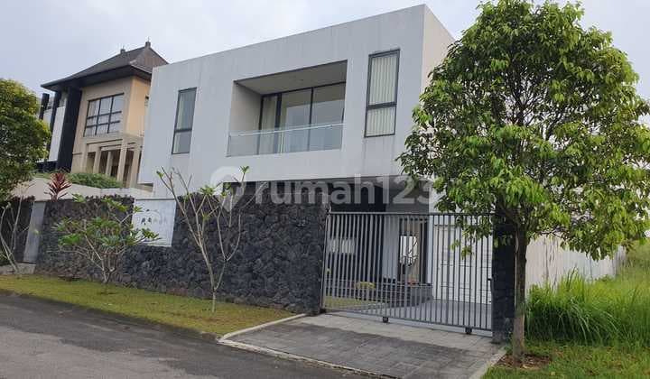 Dijual Rumah Mewah View Lapangan Golf Sentul City Bogor