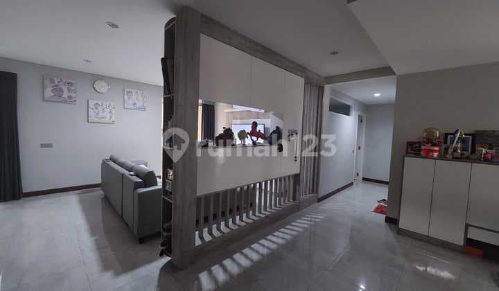 Dijual Rumah Siap Huni+Swimming Pool Cluster Hilltop Sentul City Bogor