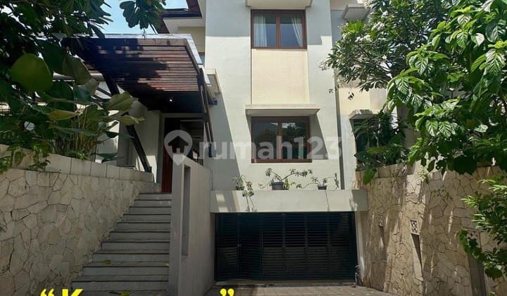 Rumah Townhouse Mewah Kemang Jakarta Selatan