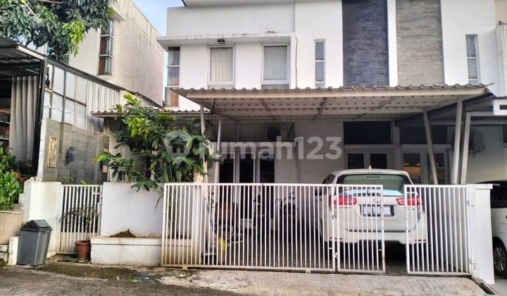 Dijual Rumah Cantik di Grand Depok City Cluster Acacia