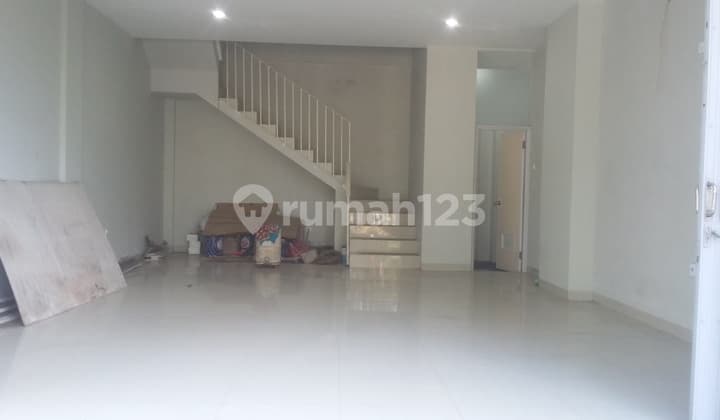 Ruko Bagus Murah Di Jalan Utama Dekat Mall Kuta Badung