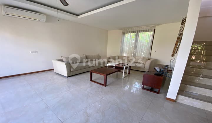 Rumah Full Furnished Di Mumbul Dekat Gate Tol Bali Mandara