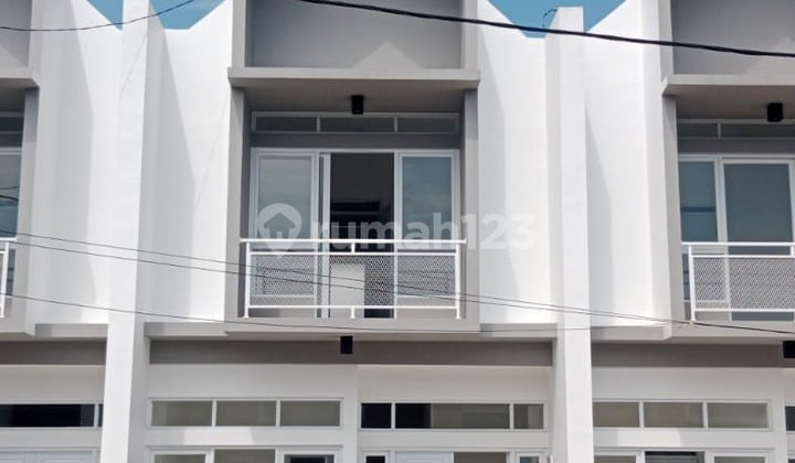 Rumah Baru 2 Lantai di Arcamanik Cisaranten - Scandinavian Modern