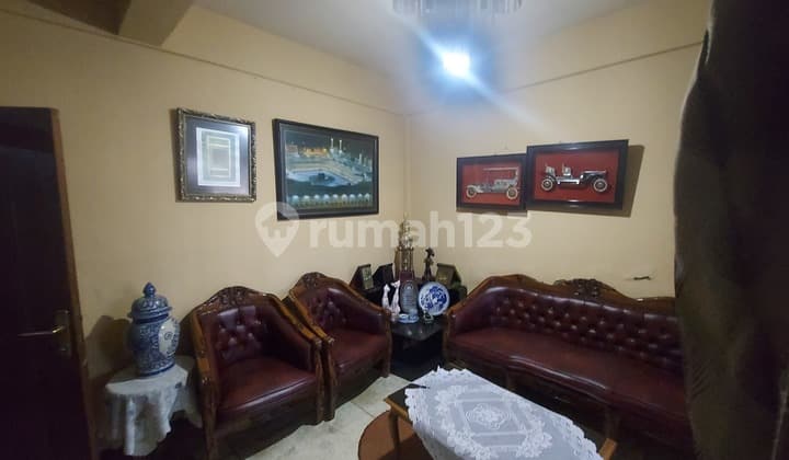 Rumah Mainroad Karawitan Turangga – Cocok Kantor, Klinik, Atau Usaha Lainnya