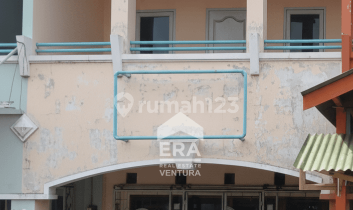 For Rent: Shop House on Soekarno Hatta Street, Busy Area Near Ub