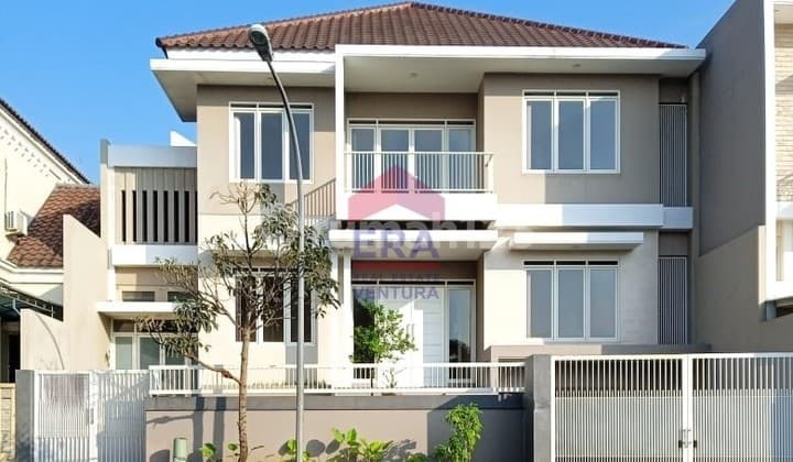 Dijual Rumah Baru Gress Lengkap Dengan Kolam Renang Di VPT