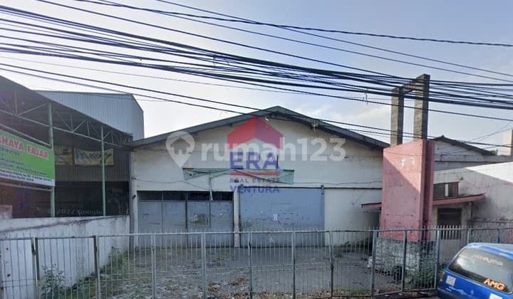 Gudang Lokasi Strategis Nol Jalan Raya, Dekat Exit Tol