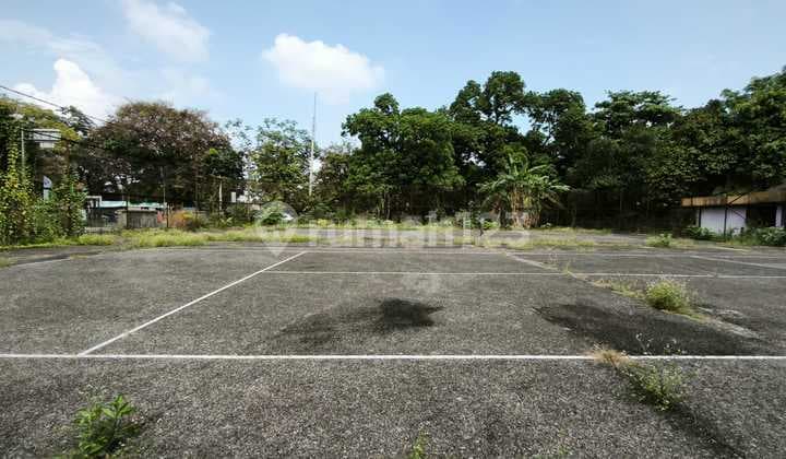 Dijual Rumah Tua hitung Tanah , Hoek di Paledang, Bogor, Jawa Barat