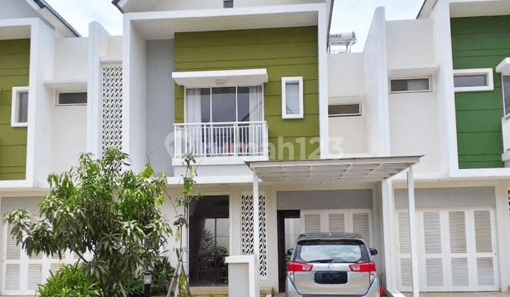 Rumah Modern Minimalis Di Komplek Prestisius Summarecon Kota Bandung