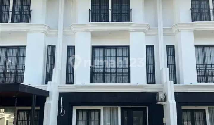 1362 Townhouses Bintaro Pesanggrahan