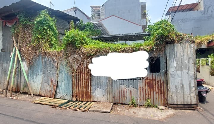 994 Tanjung Duren Houses