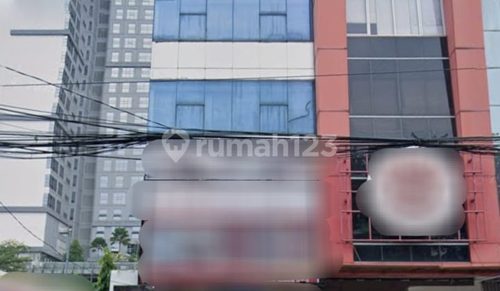 1418 Ruko pinggir jalan arteri