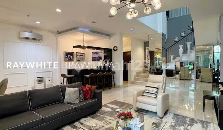 Townhouse Darmawangsa Kebayoran Baru