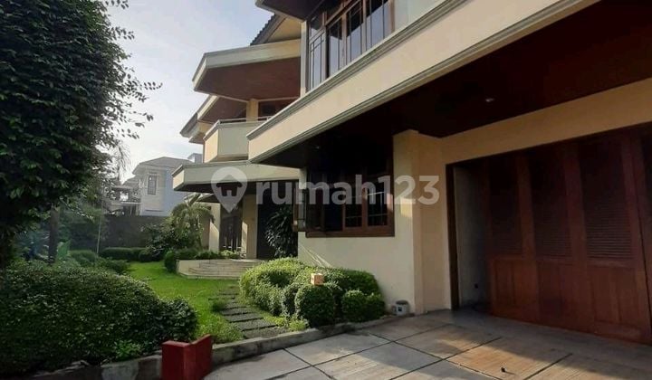 Rumah Luas Terawat Harga di Bawah NJOP di Kuningan Jaksel