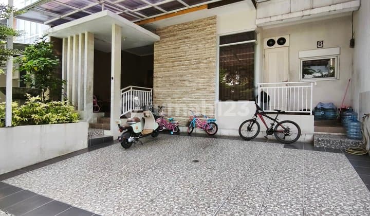 Rumah Bukit Cimanggu City Full Renov Jual Cepat