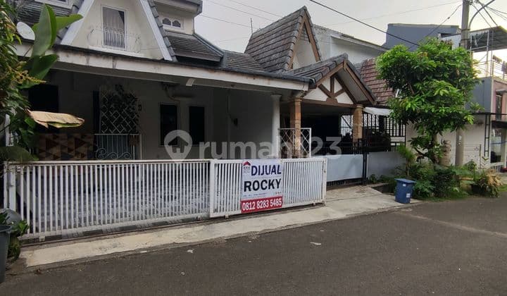 Taman Victoria Sentul City Rumah Bagus Siap Huni 2 Lantai