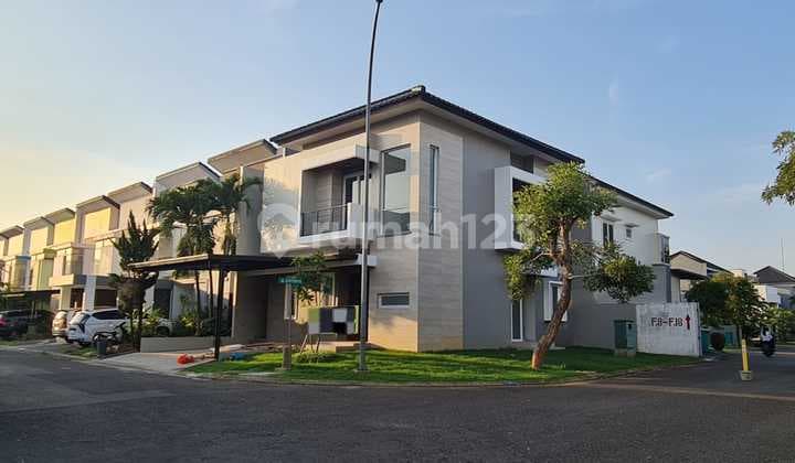 Rumah Baru Hoek Kotak di The Icon Bsd City, Belakang Aeon Mall