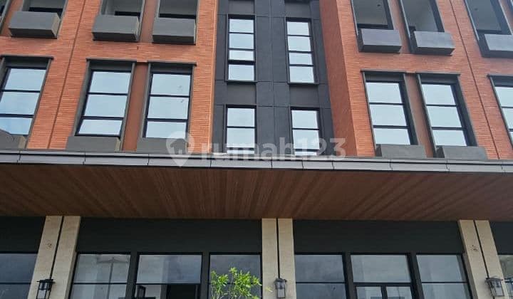 The Penthouse CBD Beachwalk Pantai Indah Kapuk 2