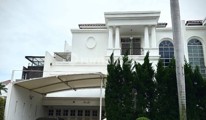 Rumah Cluster Akasia Bukit Golf Mediterani Pik