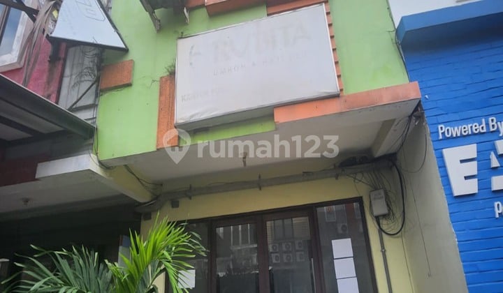 Dijual Ruko 2 Lt siap pakai lokasi strategis di Legenda Wisata Cibubur
